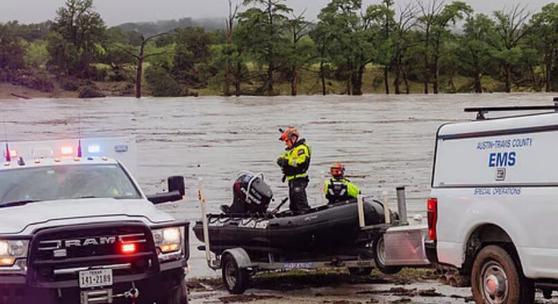 ടെക്സസിൽ മിന്നൽ പ്രളയം: 13 പേർ മരിച്ചു, 20 കുട്ടികൾക്ക് കാണാതായി