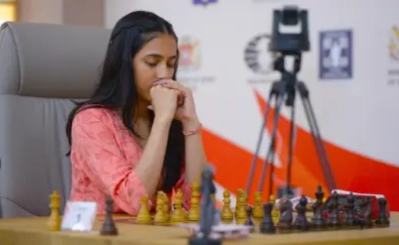 OE2R9YM8 Untitled design 39