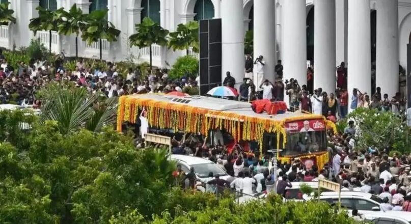 അവസാനമായി സമരപുത്രനെ ഏറ്റുവാങ്ങി ജന്മനാട്