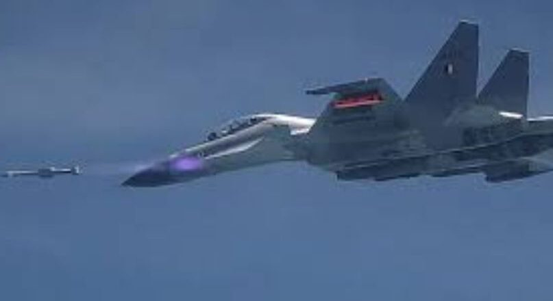 ഇന്ത്യയുടെ ആളില്ലാ വ്യോമ പ്രതിരോധം; ‘അസ്ത്ര’ വിജയകരമായി പരീക്ഷിച്ച് ഡിആർഡിഒ