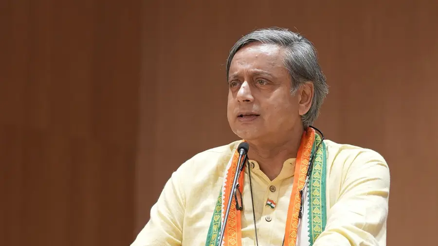shashitharoor 1739962577266 789dc765 a065 4284 807e a62ed111d3ef 900x506 1