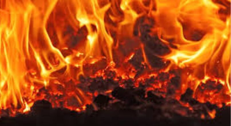 എറണാകുളം നഗരത്തിൽ തീപിടുത്തം; ആളപായമില്ല