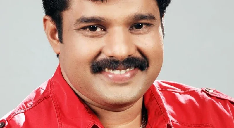 നടൻ കലാഭവൻ നവാസ് അന്തരിച്ചു