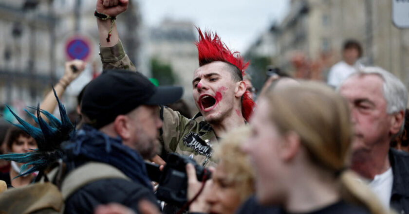 ‘ബ്ലോക്ക് എവരിത്തിങ്’ പ്രതിഷേധം; ഫ്രാൻ‌സിൽ 200 പേർ അറസ്റ്റില്‍