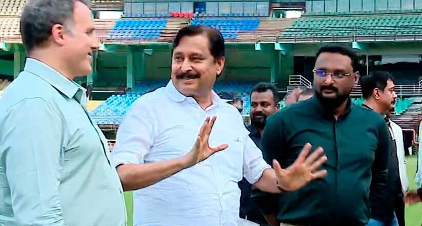 മെസിയെ വരവേൽക്കാൻ തയ്യാറെടുത്ത് കൊച്ചി; കേരളത്തിലെ സൗകര്യങ്ങളിൽ പൂർണതൃപ്തനെന്ന് എഎഫ്എ മാനേജർ ഹെക്ടർ ഡാനിയേൽ കബ്രേര