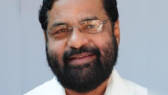 ശബരിമല ആചാരങ്ങൾക്കൊപ്പമാണ് സര്ക്കാര്, യുവതികളെ കയറ്റിയിട്ടില്ല; കടകംപള്ളി സുരേന്ദ്രന്