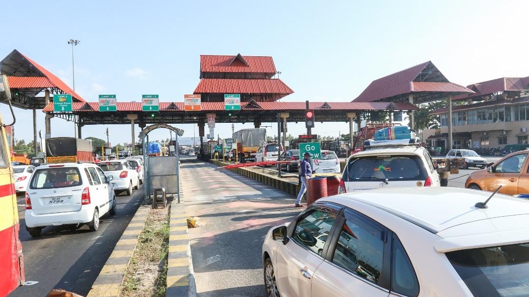 paliyekkara toll plaza