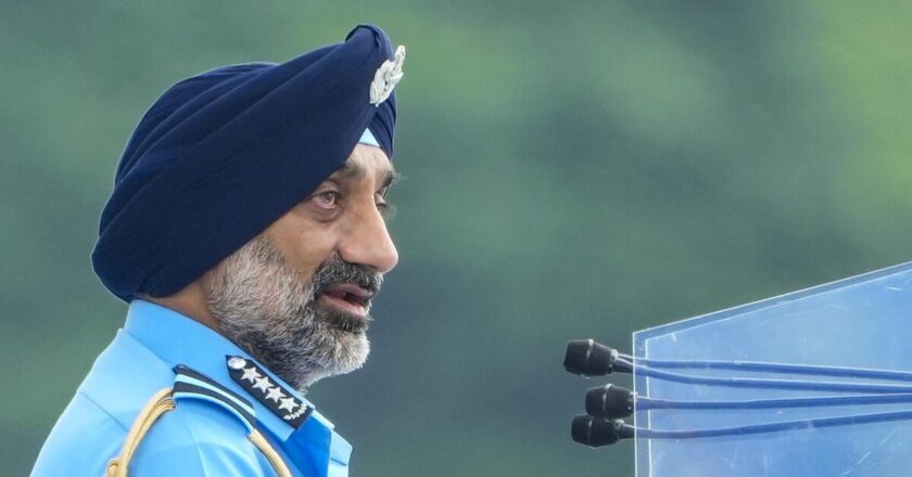 ഓപറേഷന് സിന്ദൂര്; അഞ്ച് വിമാനങ്ങള് തകർത്തു, അവകാശ വാദങ്ങളുമായി വ്യോമ സേനാ മേധാവി