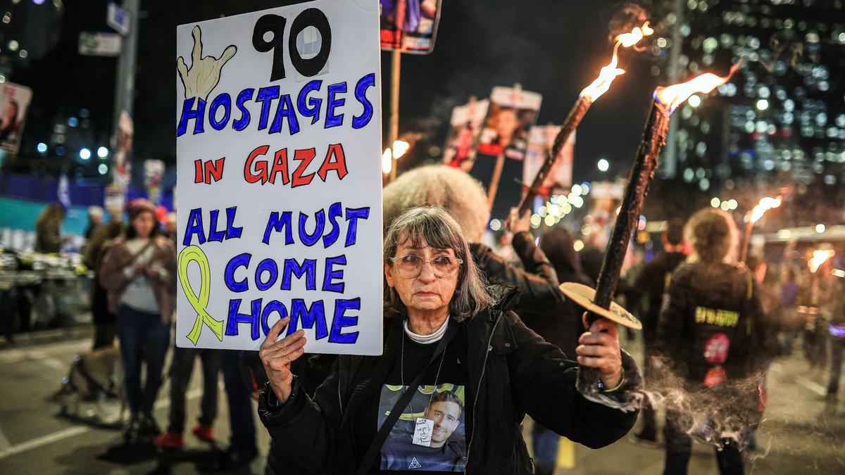 2025 01 27T194414Z 1514217912 RC2JICACTZRI RTRMADP 3 ISRAEL PALESTINIANS HOSTAGES