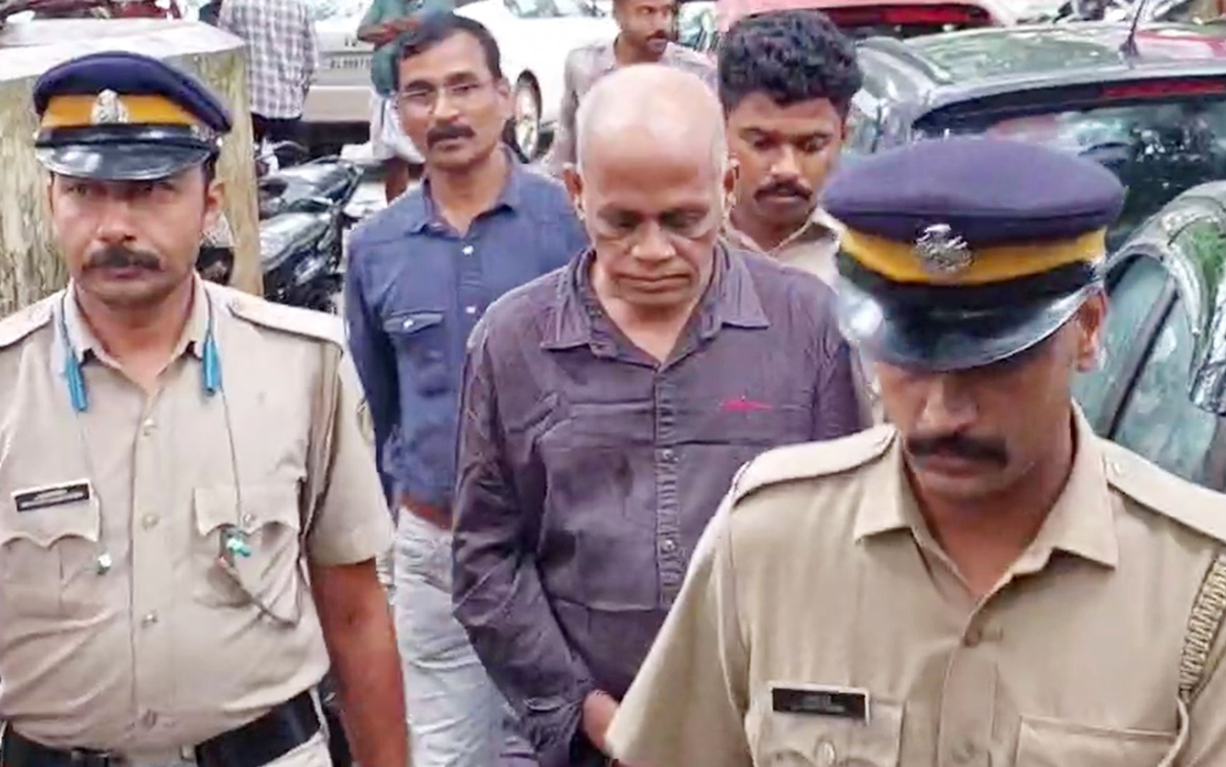 CHENTHAMARANEMMARACASEPKDCOURT 1748369853249 6bb26cb3 8f78 487b a3f2 b9dd301fc081