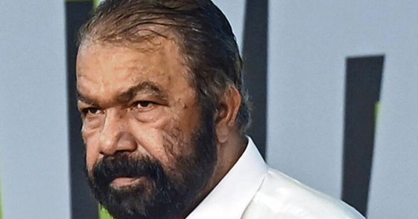 സ്‌കൂളുകളില്‍ മതനിരപേക്ഷ സ്വാഗതഗാനം,  ചര്‍ച്ചയ്ക്ക് തുടക്കമിട്ട്  വിദ്യാഭ്യാസ മന്ത്രി