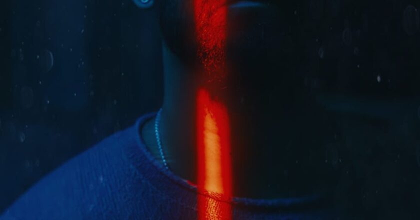 പ്രണവ് മോഹൻലാൽ – രാഹുൽ സദാശിവൻ ചിത്രം ‘ഡീയസ് ഈറേ’ ട്രെയ്‌ലർ പുറത്ത്