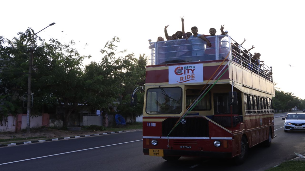 ksrtc kochi double decker bus 1732985653