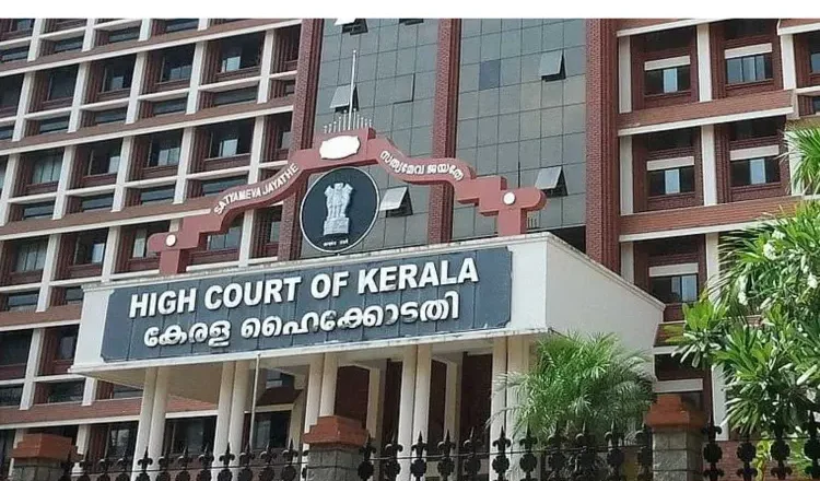 എസ്‌ഐആറിനെതിരെ സര്‍ക്കാര്‍ സുപ്രീം കോടതിയെ സമീപിക്കാന്‍ നിര്‍ദേശിച്ച് ഹൈക്കോടതി