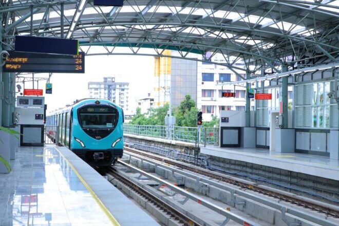 തിരുവനന്തപുരം മെട്രോ റെയിൽ പദ്ധതിയ്ക്ക്  മുഖ്യമന്ത്രി അംഗീകാരം നൽകി