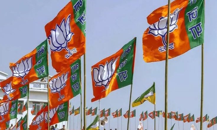 ചെളിണ്ടിൽ മാത്രമല്ല ഇത്തവണ താമര വിരിഞ്ഞത് തിരുവനന്തപുരത്ത്;കോർപ്പറേഷൻ തെരഞ്ഞെടുപ്പ്: അട്ടിമറി വിജയം; BJP ഏറ്റവും വലിയ ഒറ്റകക്ഷി, LDF-ന് കനത്ത തിരിച്ചടി!