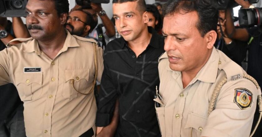 കൊച്ചി നടി ആക്രമിക്കപ്പെട്ട കേസ്: ശിക്ഷാവാദം; പ്രതികൾ കോടതിയിൽ വികാരാധീനരായി, പരമാവധി ശിക്ഷ നൽകണമെന്ന് പ്രോസിക്യൂഷൻ