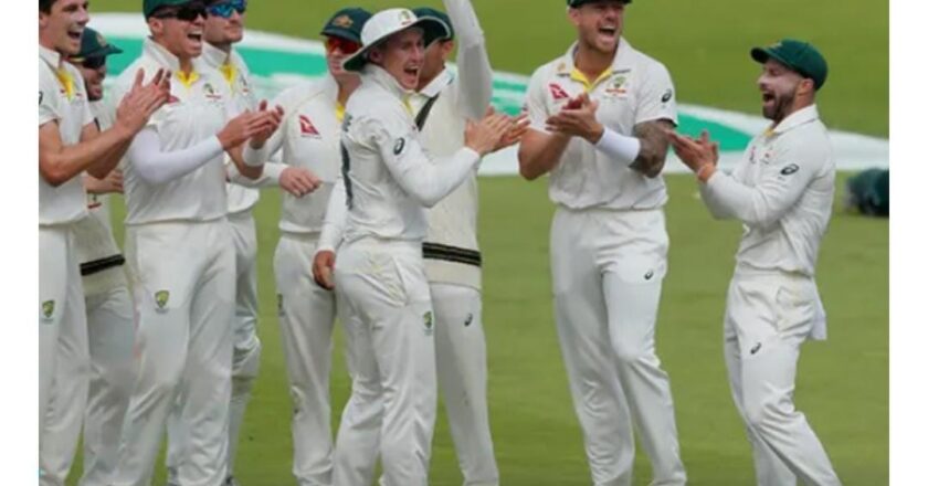 ​ആഷസ് ടെസ്റ്റ്: അഡിലെയ്‌ഡിൽ ആധിപത്യമുറപ്പിച്ച് ഓസ്ട്രേലിയ; തകർന്നടിഞ്ഞ് ഇംഗ്ലണ്ട്