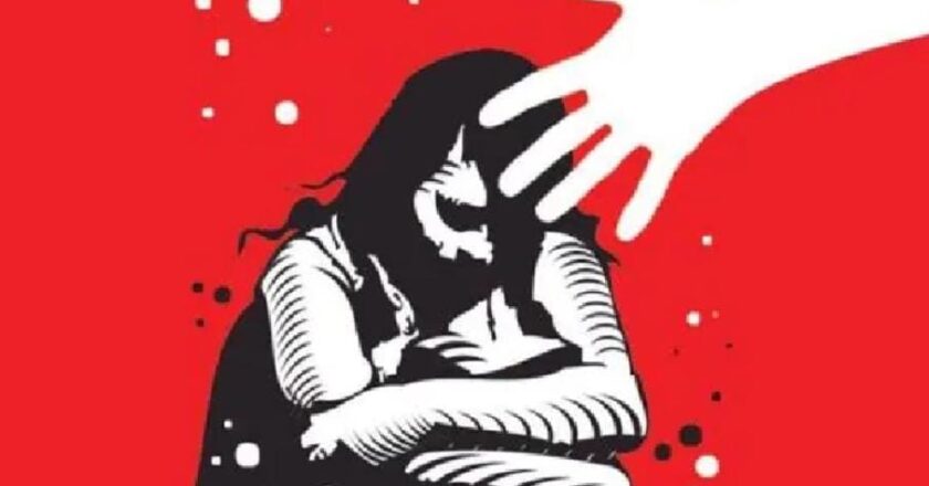 അധ്യാപകൻ മദ്യം നൽകി പീഡിപ്പിച്ച സംഭവം: സ്കൂളിൽ വെച്ചും ലൈംഗിക അതിക്രമം നടന്നതായി വിദ്യാർഥികളുടെ മൊഴി