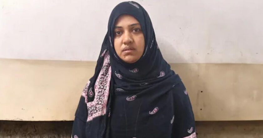 കിടക്കയിൽ മൂത്രമൊഴിച്ചതിന് അഞ്ചു വയസ്സുകാരിക്ക് ക്രൂരമർദനവും പൊള്ളലും; വളർത്തമ്മ അറസ്റ്റിൽ