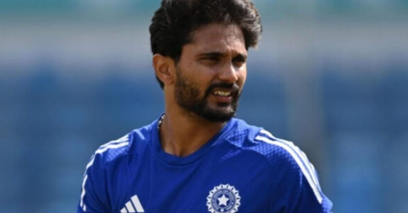 രാജ്കോട്ടിൽ ടോസ് കിവികൾക്ക്; ഇന്ത്യ ആദ്യം ബാറ്റ് ചെയ്യും, നിതീഷ് കുമാർ റെഡ്ഡി ടീമിൽ