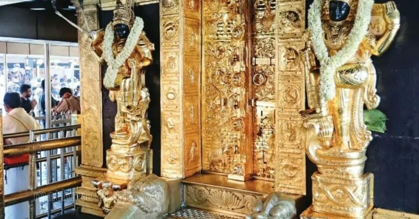 ശബരിമല സ്വർണ്ണക്കൊള്ള: അന്വേഷണം മറ്റ് ക്ഷേത്രങ്ങളിലേക്കും; സ്മാർട്ട് ക്രിയേഷൻസിൽ നിന്ന് കണക്കിൽപ്പെടാത്ത സ്വർണം പിടികൂടി