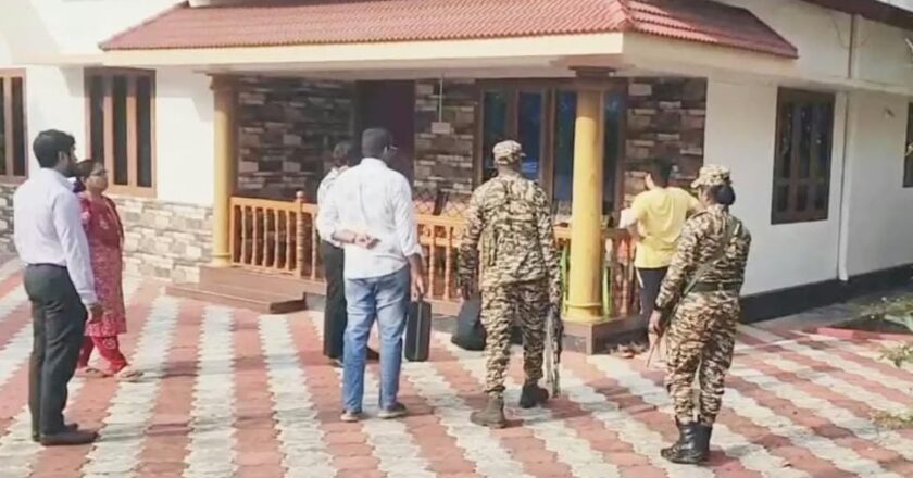 ‘ഓപ്പറേഷൻ ഗോൾഡൻ ഷാഡോ’: ദേവസ്വം സ്വർണ്ണക്കൊള്ളയിൽ ഇഡി ആക്ഷൻ; പ്രമുഖർ വലയിൽ?