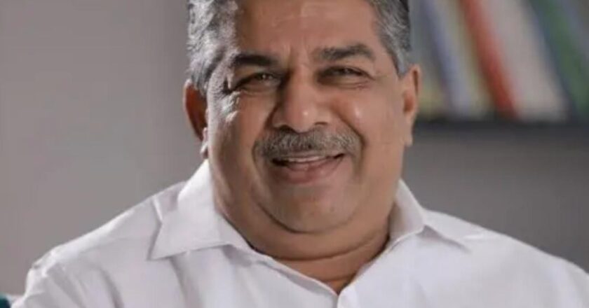 സജി ചെറിയാനെ കൈവിട്ട് സിപിഎം; വർഗീയ പരാമർശത്തിൽ അതൃപ്തി; പ്രചാരണത്തെ ബാധിച്ചെന്ന് വിലയിരുത്തൽ