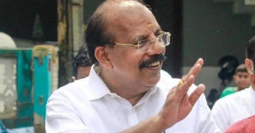 സ്കൂട്ടർ വാഗ്ദാനം ചെയ്ത് പണം തട്ടിയെന്ന് പരാതി; എ.എൻ. രാധാകൃഷ്ണന്റെ ഓഫീസിനു മുന്നിൽ പ്രതിഷേധം