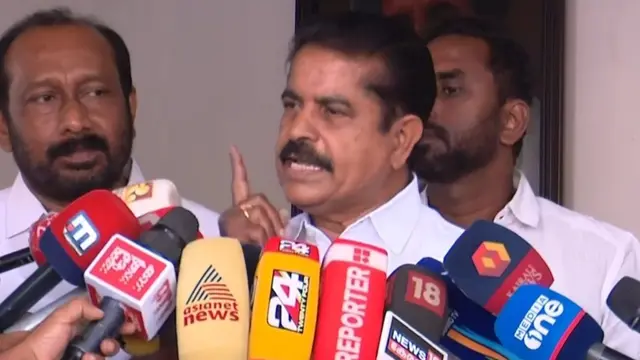 ചോദ്യങ്ങള്‍ക്കെല്ലാം കൃത്യമായ മറുപടി നല്‍കി. മറ്റ് കാര്യങ്ങള്‍ പറയേണ്ടത് താനല്ല, എസ്‌ഐടി: അടൂർ പ്രകാശ്