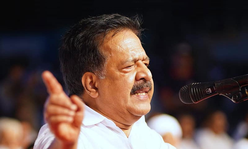 373633 ramesh chennithala