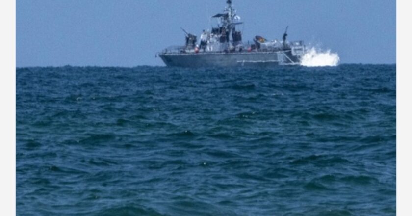 ശ്രീലങ്കൻ തീരത്ത് ഇറാനിയൻ യുദ്ധക്കപ്പലിന് നേരെ ആക്രമണം; 101 പേർ കാണാതായി