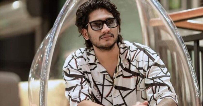 അഖില്‍ മാരാരുടെ എഫ്ബി അക്കൗണ്ട് നീക്കം ചെയ്ത് കേരളാ പൊലീസ്