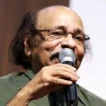 സാഹിത്യ അക്കാദമി അധ്യക്ഷ സ്ഥാനം രാജിവച്ച് കെ. സച്ചിദാനന്ദൻ