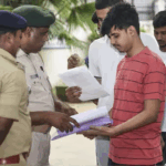നീറ്റ് പുനഃപരീക്ഷയിലും ക്രമക്കേട്; ബീഹാറിൽ ആൾമാറാട്ടം നടത്തിയ ഒൻപത് പേർ അറസ്റ്റിൽ, യുപിയിൽ വിദ്യാർഥി കസ്റ്റഡിയിൽ